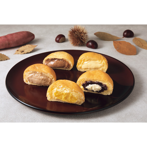 八天堂　冬のくりーむパン５種８個詰合せ【25-1005-535】