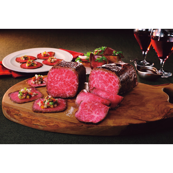 伊藤ハム　田崎真也セレクション　国産黒毛和牛ローストビーフギフト【25-1021-557】