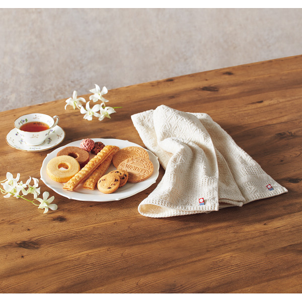 スイーツアソート＋Ｓ　今治タオル組合せギフト【26-7091-37】