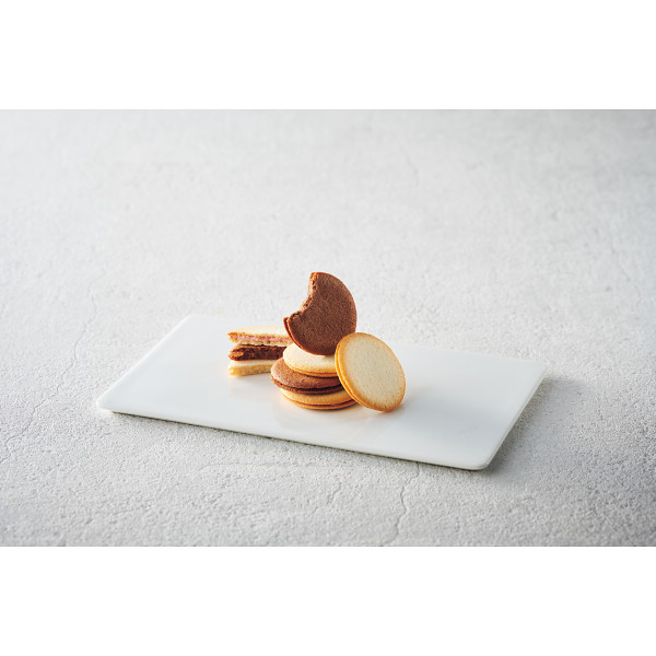 Ｂｏｎ　Ｂｏｎｎｅ　ラングドシャアソート（３０枚）【26-7110-31】